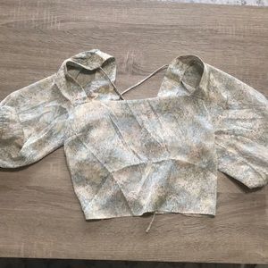H&M cute open back crop top